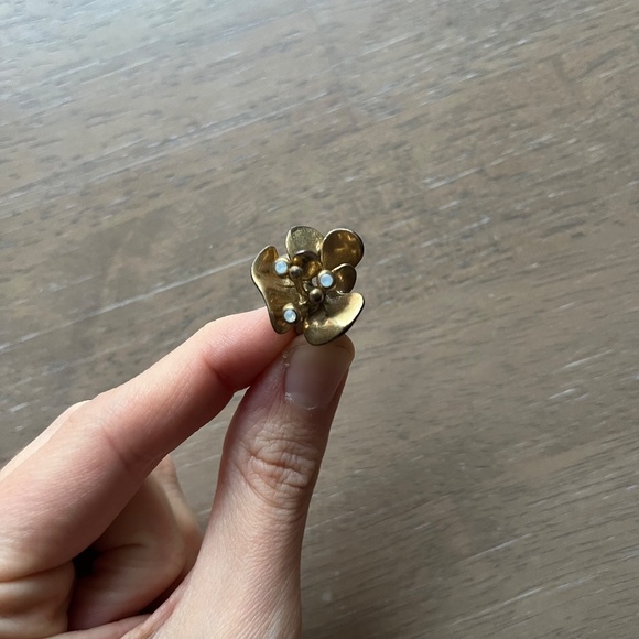 MUST GO Banana Republic Floral Ring Size 5 - Picture 4 of 8